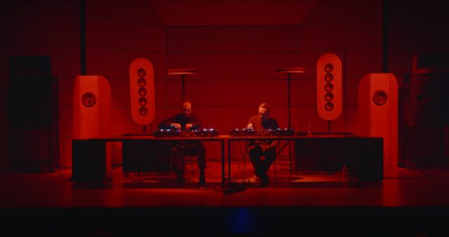 DEMDIKE STARE