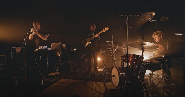 EXTRA | Peter Evans / Petter Eldh / Jim Black